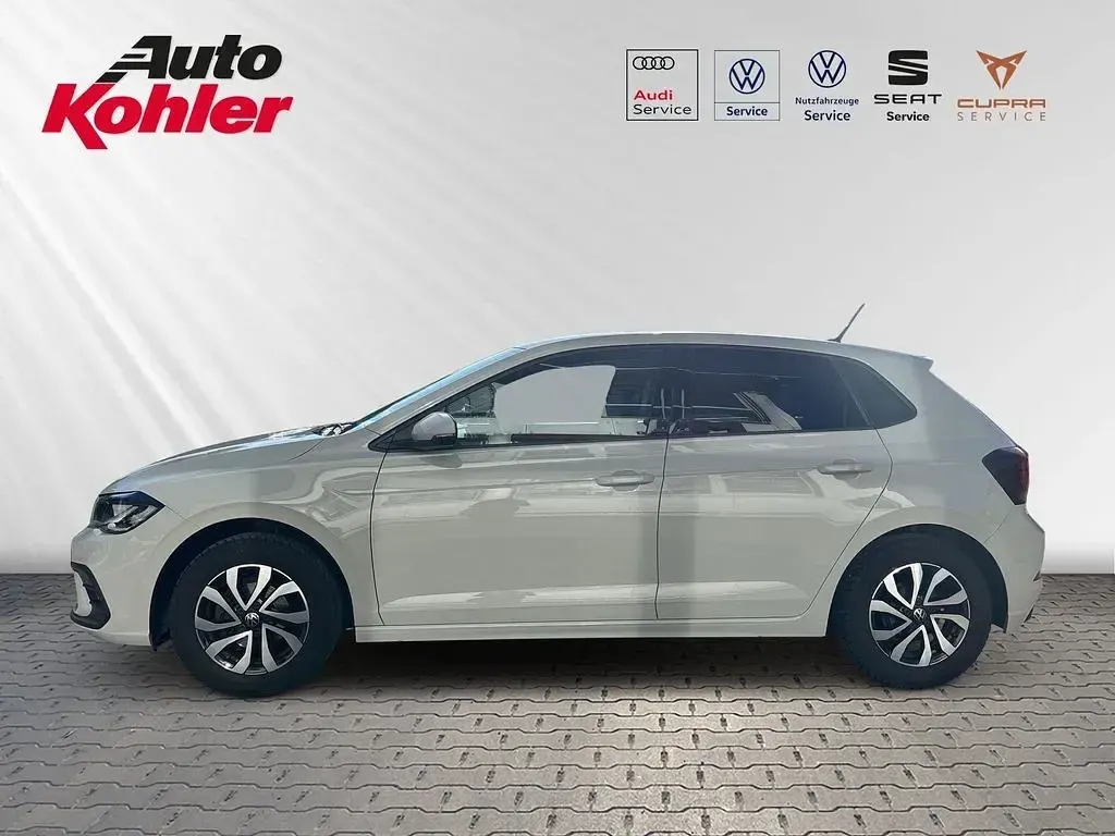 Gebraucht VW Polo Active 80 PS (58 kW) 2023 Ascotgrau Kleinwagen
