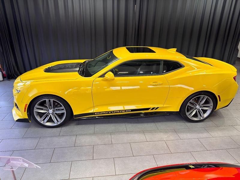 Gebraucht Chevrolet Camaro 340 PS (250 kW) 2018 Gelb Coupé