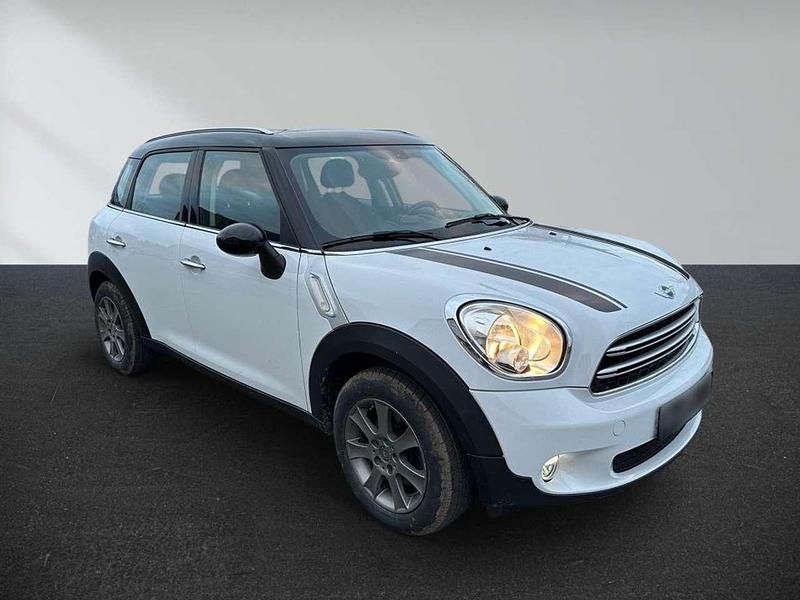 Gebraucht Mini Cooper 122 PS (89 kW) 2014 Light white Kleinwagen