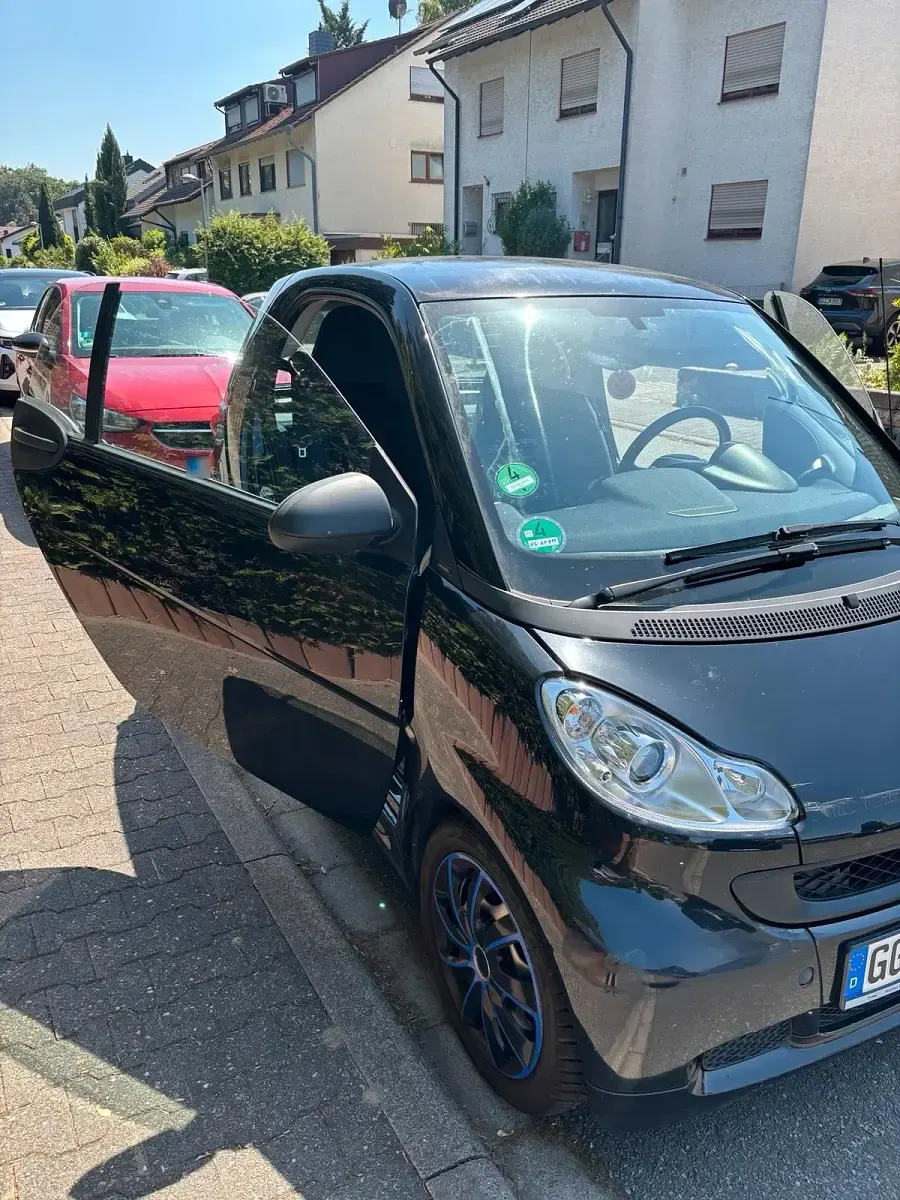 Gebraucht Smart ForTwo Coupé 71 PS (52 kW) 2011 Schwarz Coupé