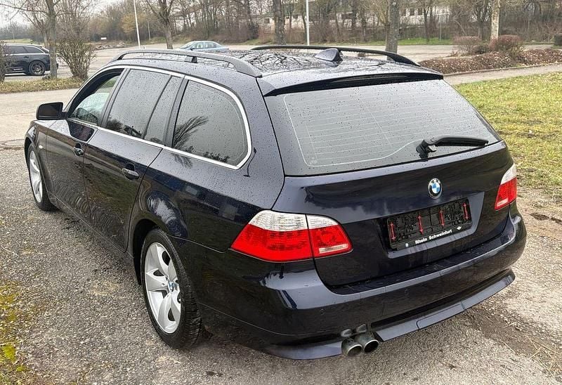Second-hand BMW 545 Performance 333 CP (244 kW) 2004 Albastru Break
