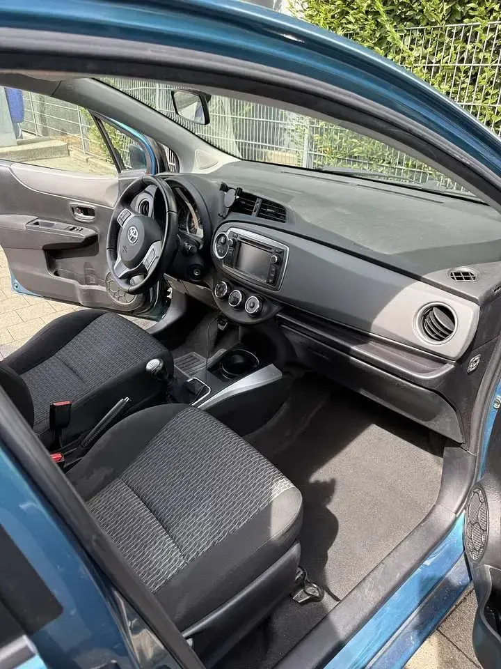 Gebraucht Toyota Yaris Edition 69 PS (50 kW) 2014 Kleinwagen