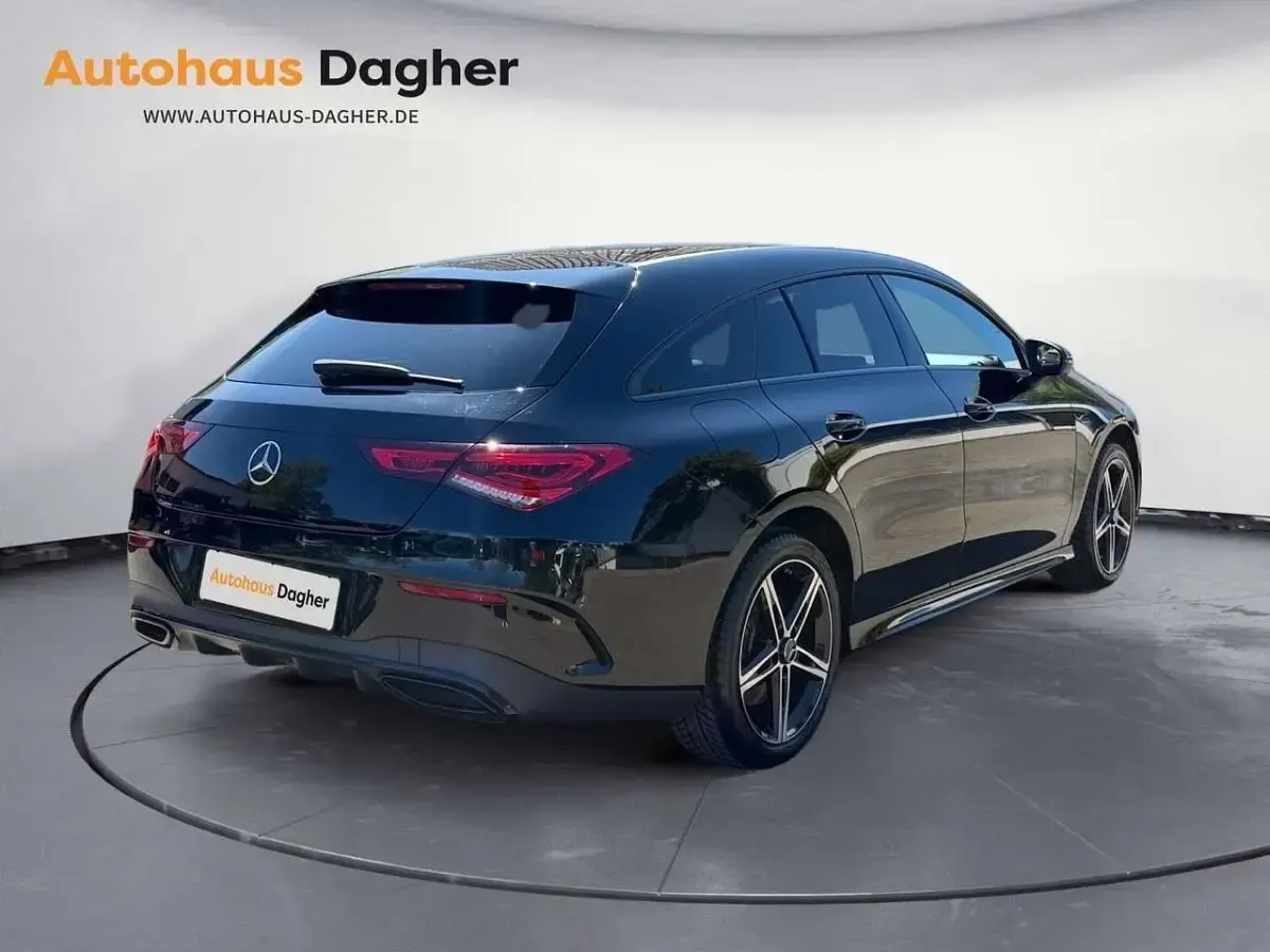 Gebraucht Mercedes E250 AMG 160 PS (117 kW) 2020 Nachtschwarz Kombi