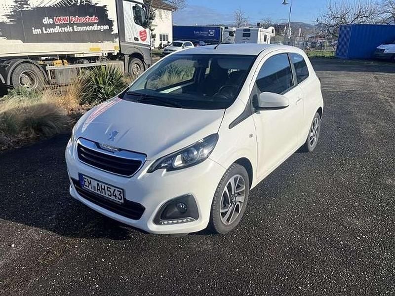 Weiß Gebraucht 2021 Peugeot 108 Allure Kleinwagen | 9.800 € (Fairer Preis) - Bild 1/4