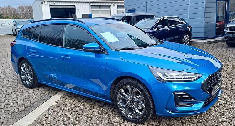 Gebraucht Ford Focus ST-Line X 155 PS (114 kW) 2025 Blau Limousine