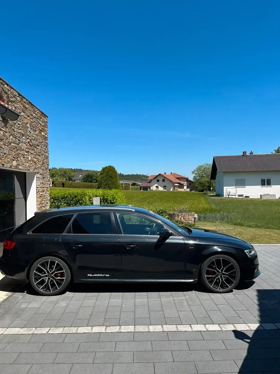 Gebraucht Audi A4 S-Line 245 PS (180 kW) 2012 Schwarz Kombi