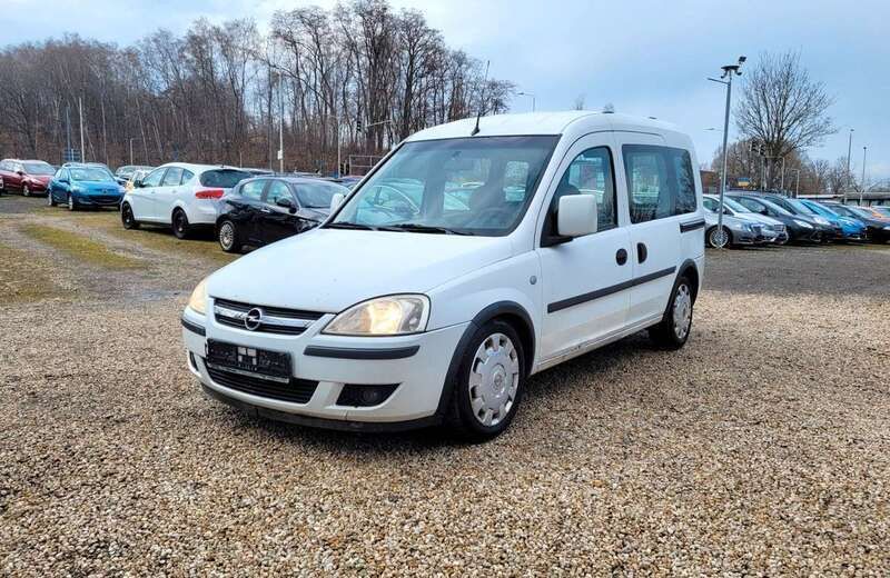 Casabl/arctic/eisweiss/kaolin Gebraucht 2005 Opel Combo Edition Van / Kleinbus | 980 € (Superpreis) - Bild 1/4