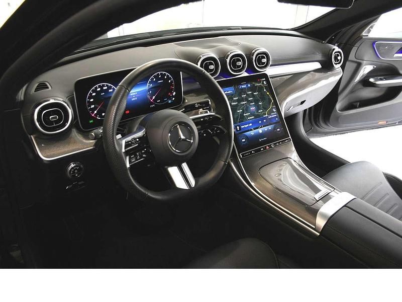 Gebraucht Mercedes C180 AMG 170 PS (125 kW) 2024 Obsidanschwarzmetallic Limousine