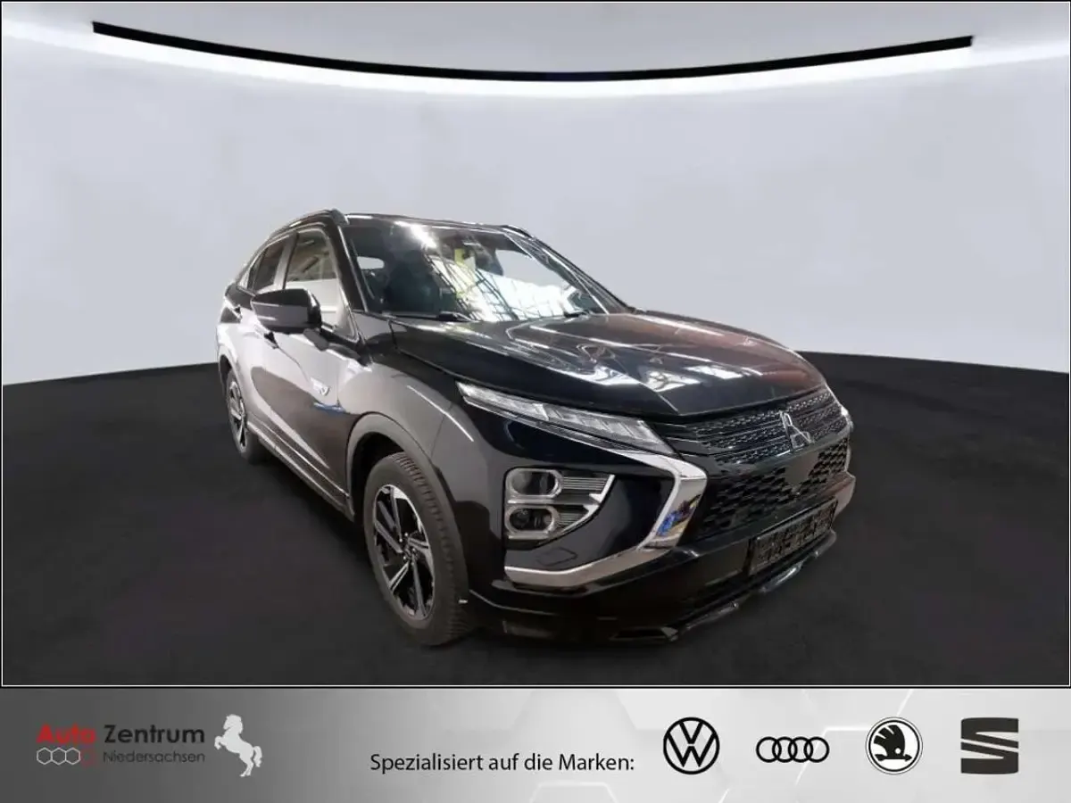 Gebraucht Mitsubishi Eclipse Cross 188 PS (138 kW) 2023 Schwarz SUV