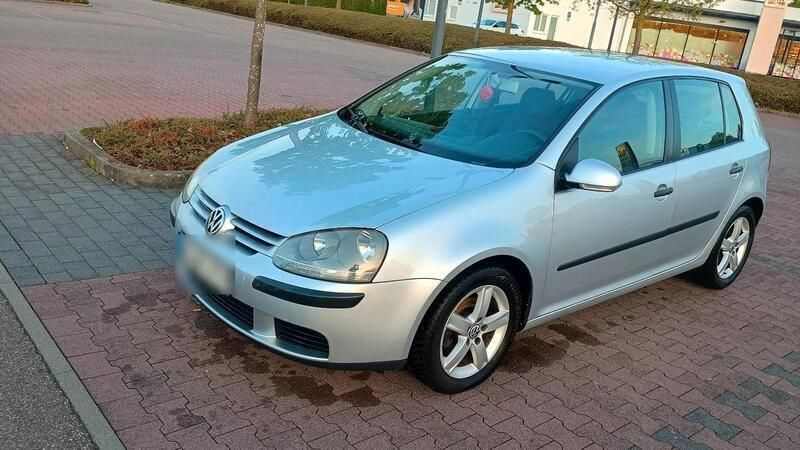 Silber Gebraucht 2005 VW Golf V Limousine | 2.300 € (Fairer Preis) - Bild 1/4