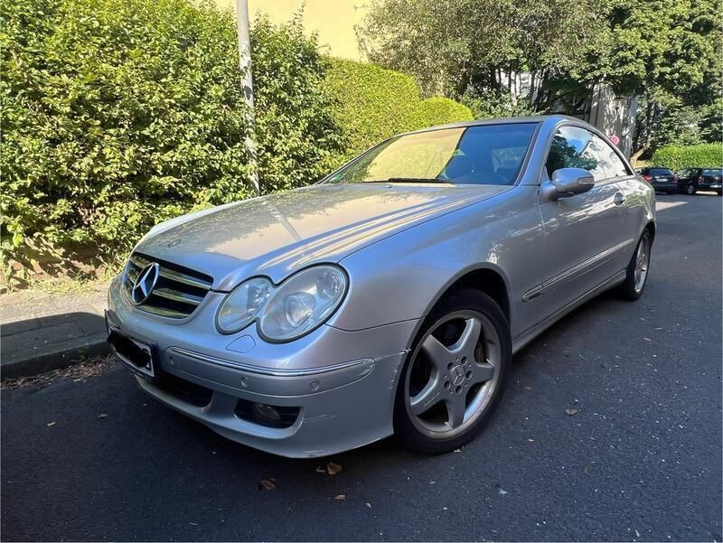 Silber Gebraucht 2006 Mercedes CLK320 Coupé | 2.950 € (Superpreis) - Bild 1/4
