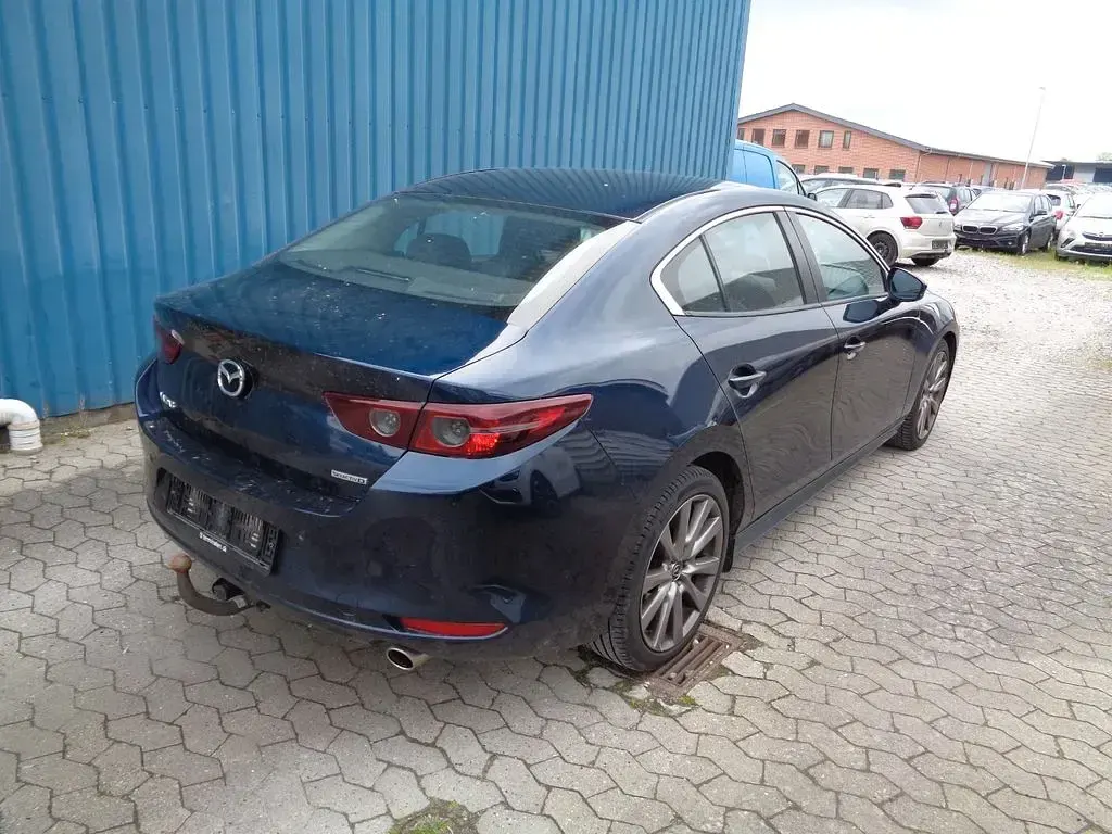 Gebraucht Mazda 3 Cosmo 116 PS (85 kW) 2020 Blau Limousine