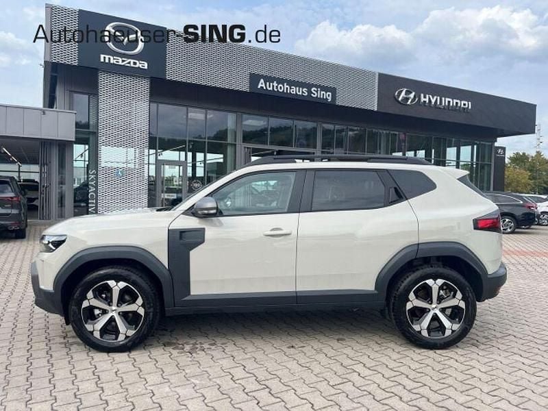 Neu Dacia Duster Journey 140 PS (102 kW) 2025 Beige SUV