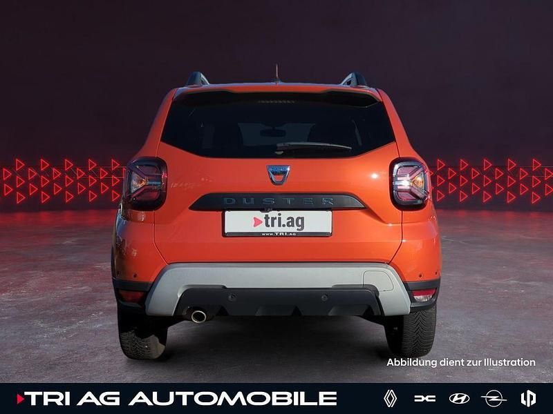 Gebraucht Dacia Duster Prestige 101 PS (74 kW) 2022 Arizonaorange SUV