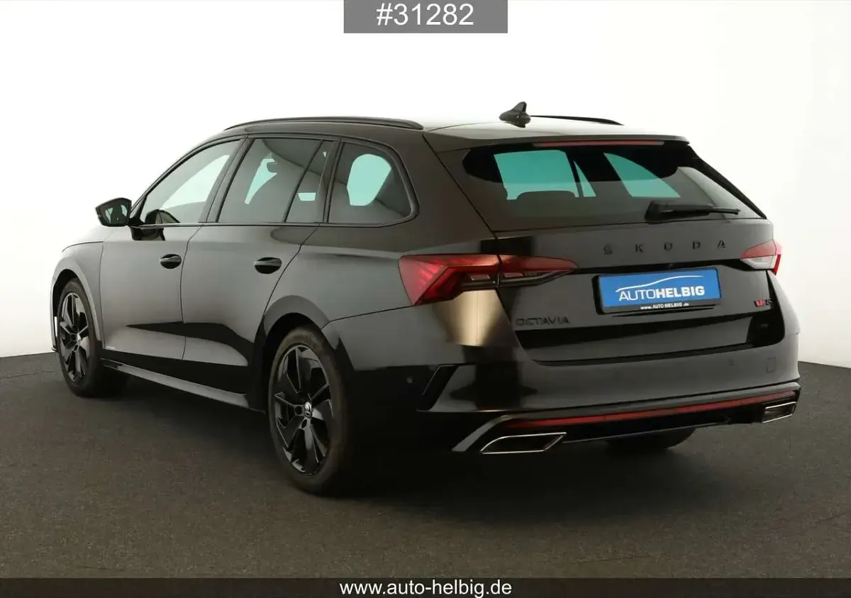 Gebraucht Skoda Octavia RS 200 PS (147 kW) 2024 Schwarz Kombi