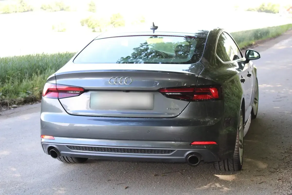 Gebraucht Audi A5 Sportback Sport 252 PS (185 kW) 2018 Grau Kleinwagen