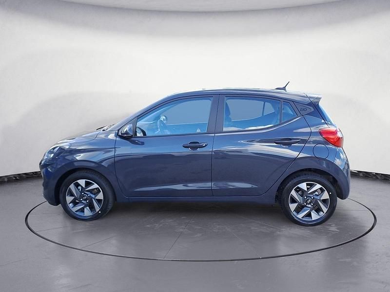 Neu Hyundai i10 Trend 79 PS (58 kW) 2025 Grau Kleinwagen