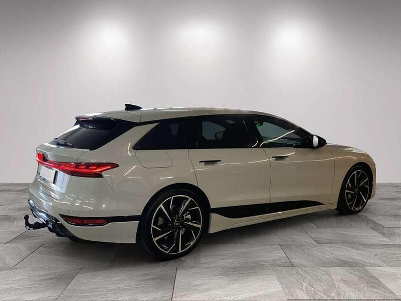 Neu Audi A6 e-tron S-Line 269 kW (367 PS) 2026 Siambeige metallic Kombi
