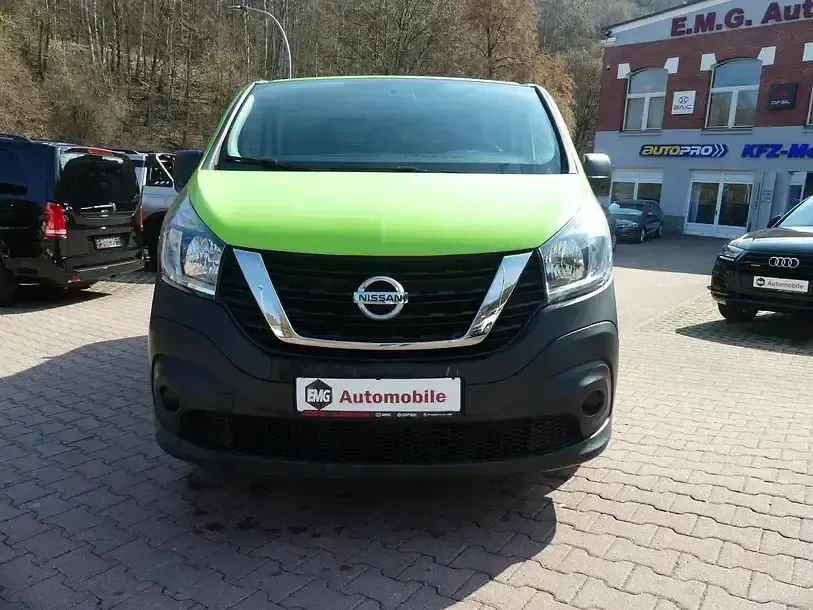 Gebraucht Nissan NV300 120 PS (88 kW) 2019 Bamboo green (s) Van