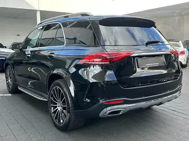 Gebraucht Mercedes GLE400 AMG line 330 PS (242 kW) 2022 Schwarz SUV