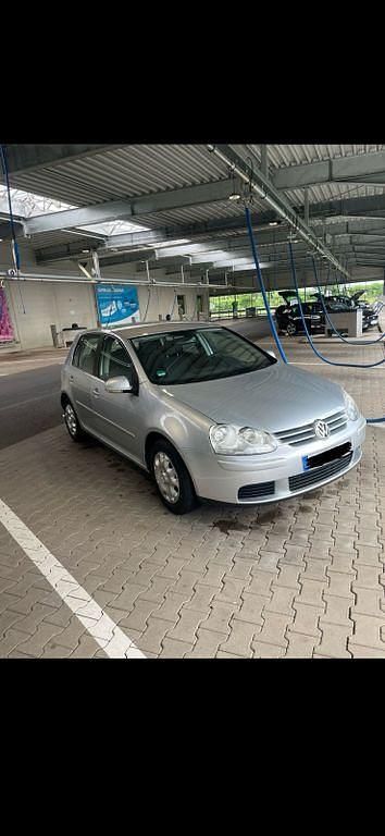 Gebraucht VW Golf IV 105 PS (77 kW) 2004 Silber Limousine