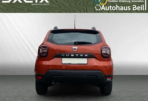 Gebraucht Dacia Duster Comfort 101 PS (74 kW) 2021 Orange SUV