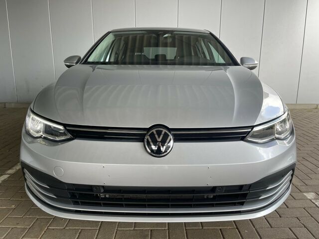 Gebraucht VW Golf VII Life 150 PS (110 kW) 2020 Silber