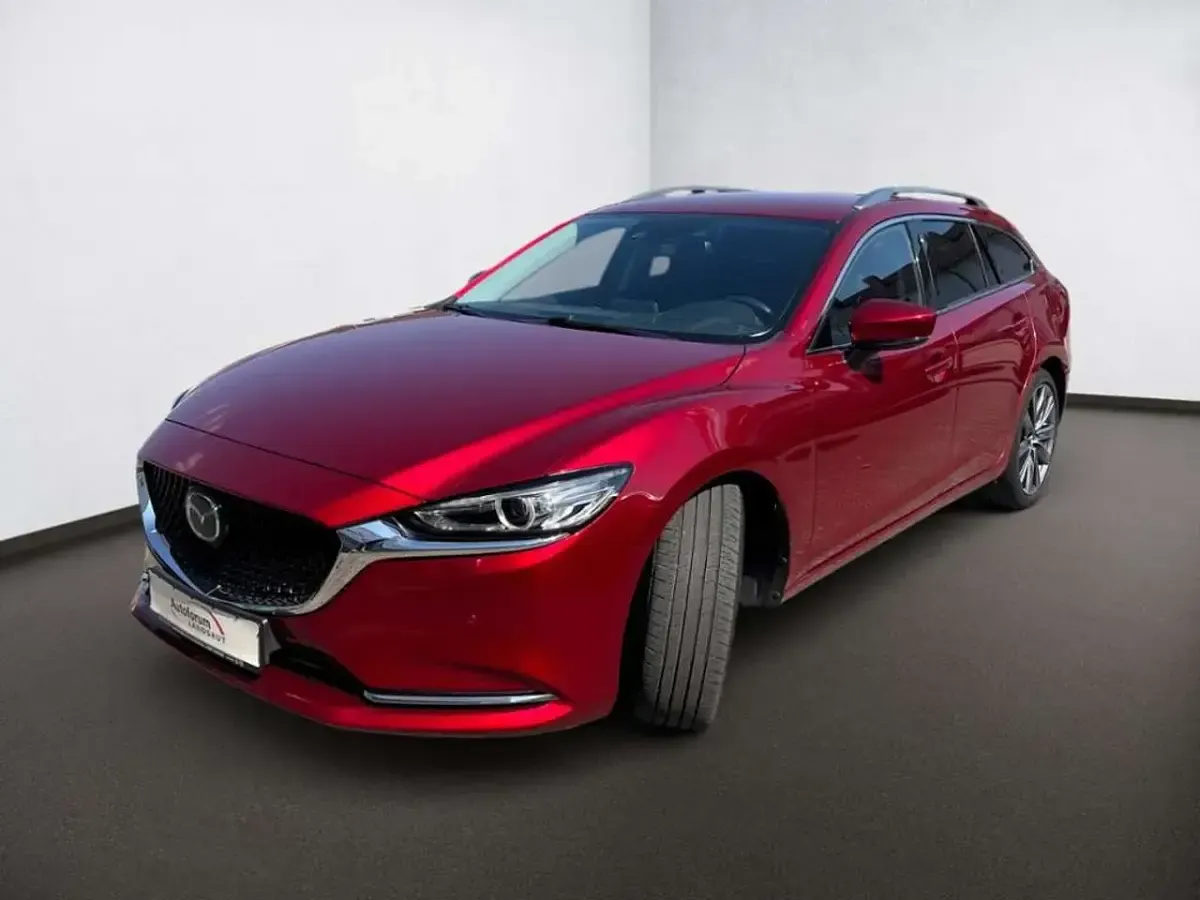 Gebraucht Mazda 6 Sports-Line 194 PS (142 kW) 2019 Rot soul red crystal m Kombi
