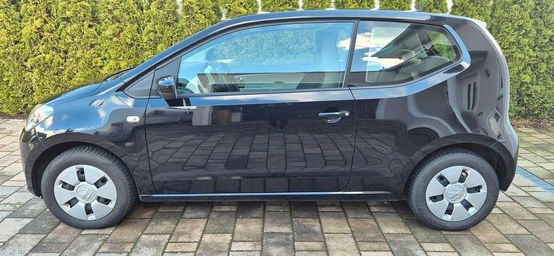 Używany VW up! move up! 60 KM (44 kW) 2012 Czarny Hatchback