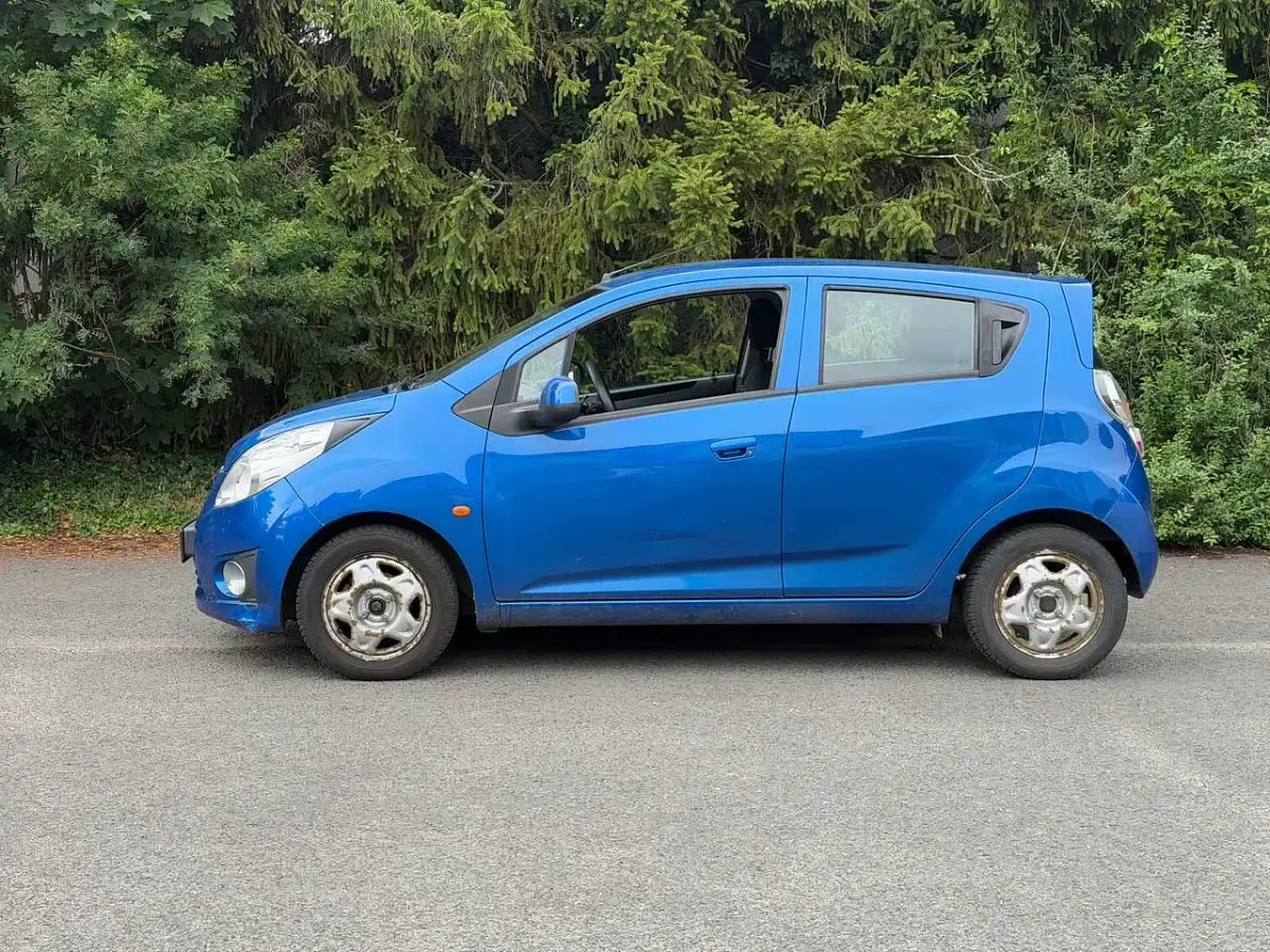 Gebraucht Chevrolet Spark LS 68 PS (50 kW) 2010 Moroccan blue met Kleinwagen