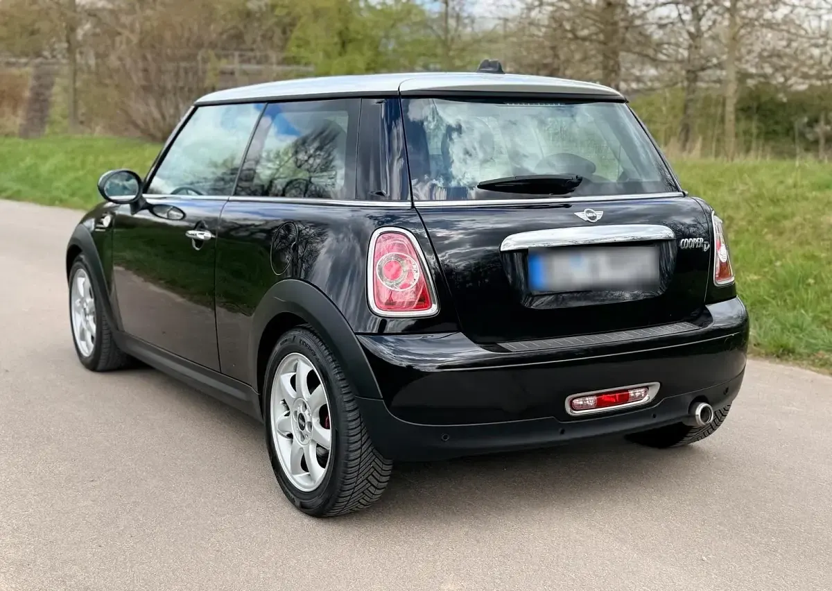 Usado Mini Cooper 111 CV (81 kW) 2013 Negro Utilitario