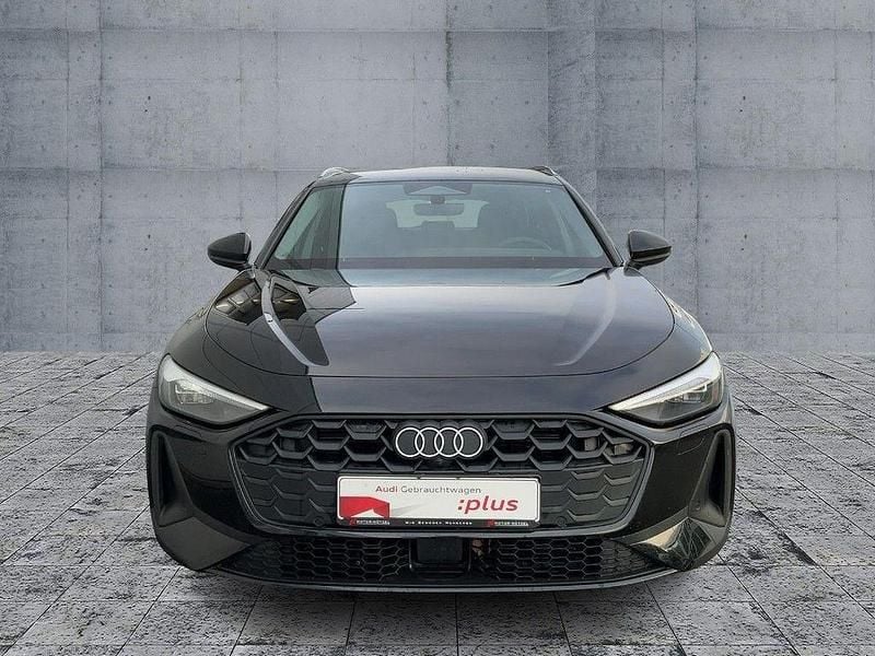 Gebraucht Audi A5 Sport 150 PS (110 kW) 2025 Mythosschwarz metallic Kombi