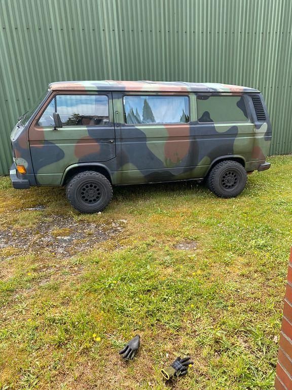 Grün Gebraucht 1988 VW T3 Van | 9.900 € - Bild 1/4