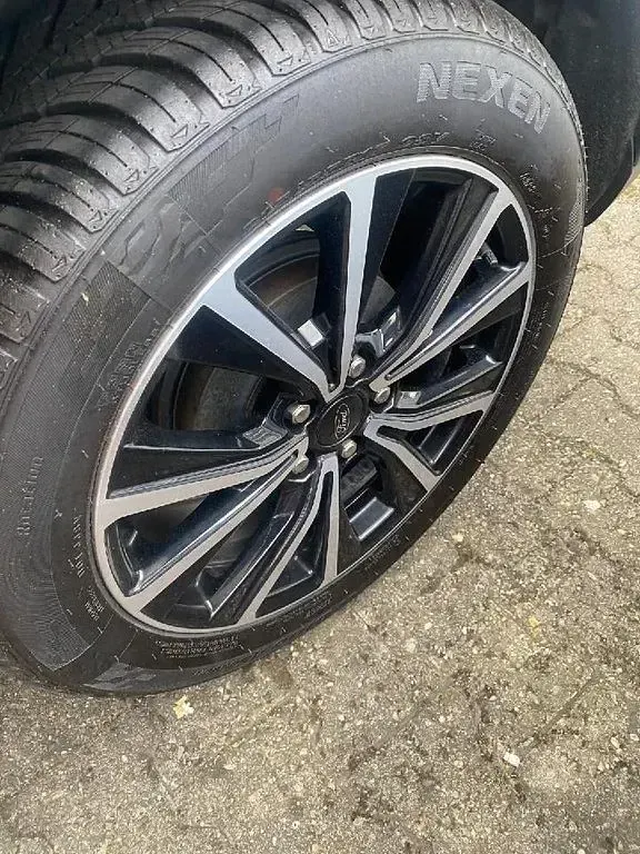 Gebraucht Ford Puma Titanium 125 PS (91 kW) 2022 Weiß SUV