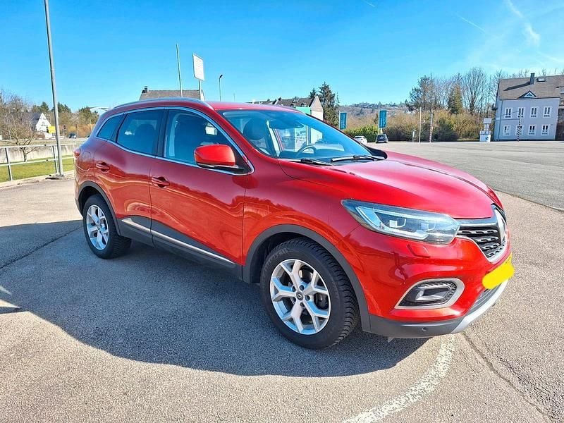 Gebraucht Renault Kadjar 140 PS (102 kW) 2019 Rot SUV