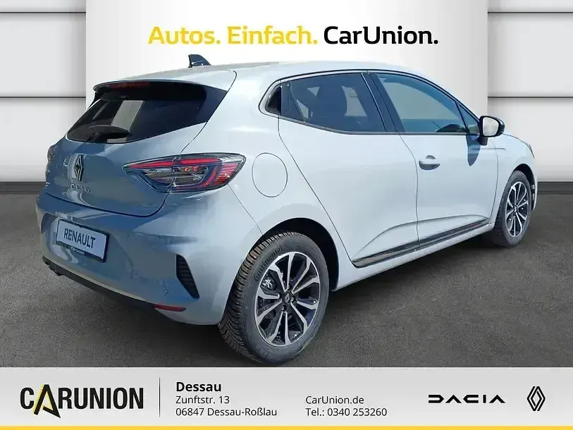 Begagnad Renault Clio V Techno 91 HK (66 kW) 2025 Grå Sedan