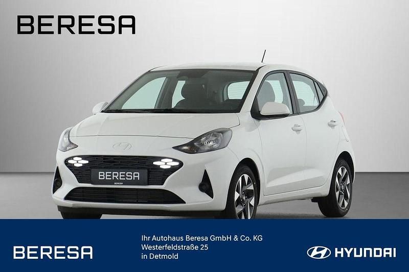 Weiß Neu 2025 Hyundai i10 Trend Kleinwagen | 17.618 € (Guter Preis) - Bild 1/4