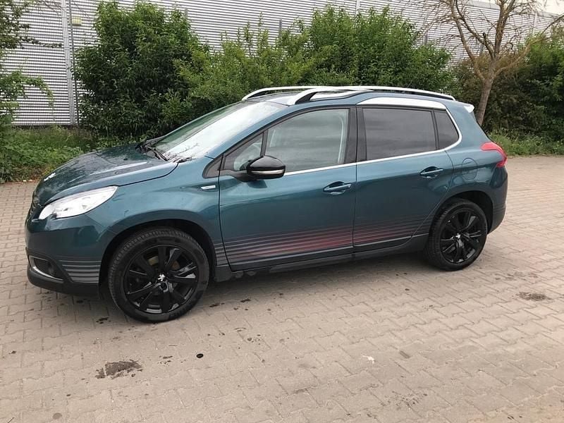 Gebraucht Peugeot 2008 110 PS (80 kW) 2015 Blau SUV