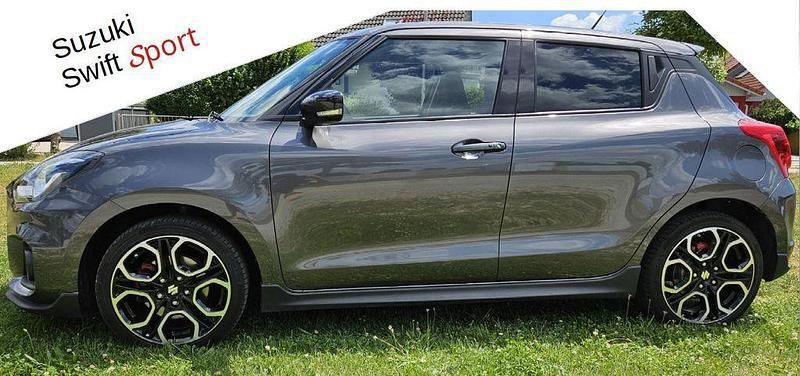 Grau Gebraucht 2019 Suzuki Swift Sport Limousine | 10.980 € (Superpreis) - Bild 1/4