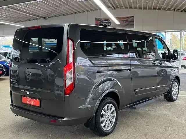 Gebraucht Ford Tourneo Custom 150 PS (110 kW) 2022 Andere Van
