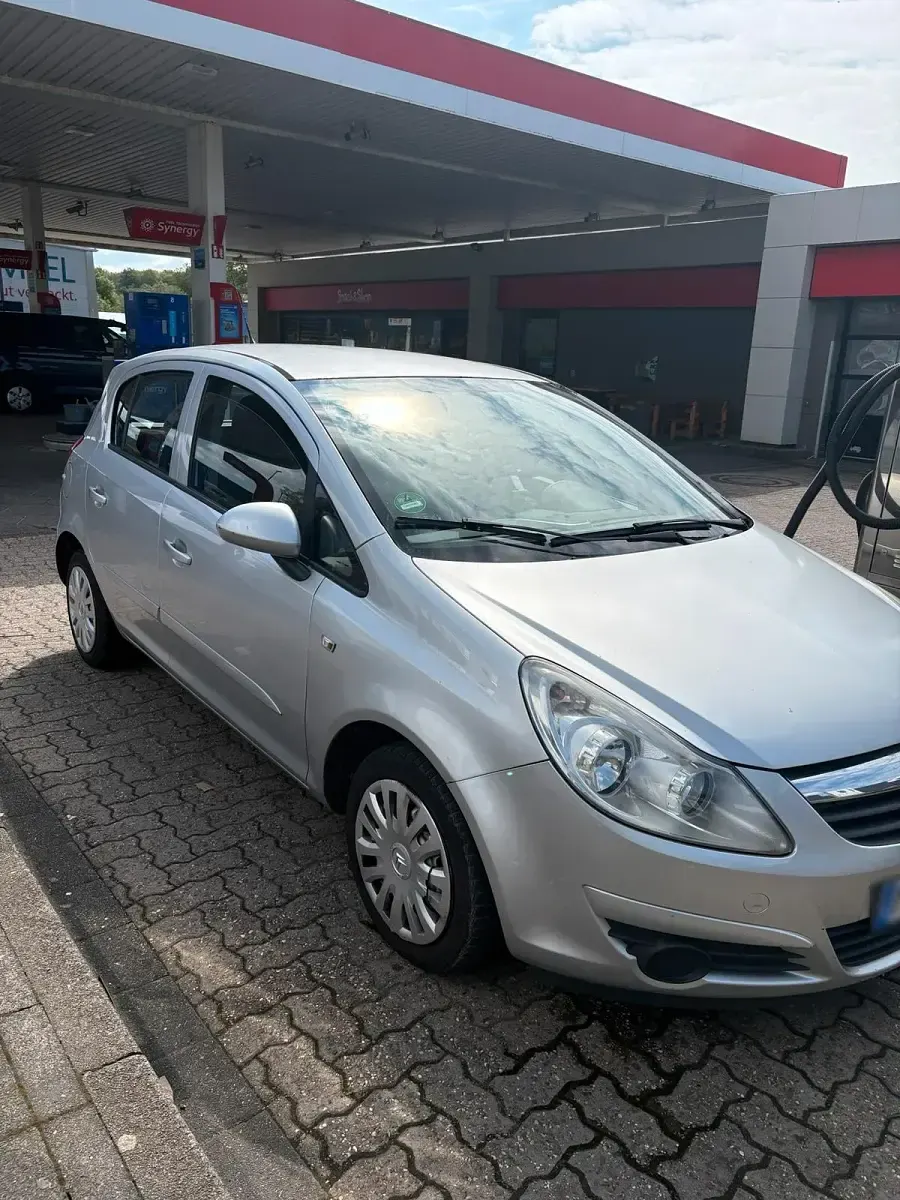 Gebraucht Opel Corsa 80 PS (58 kW) 2007 Silber Kleinwagen