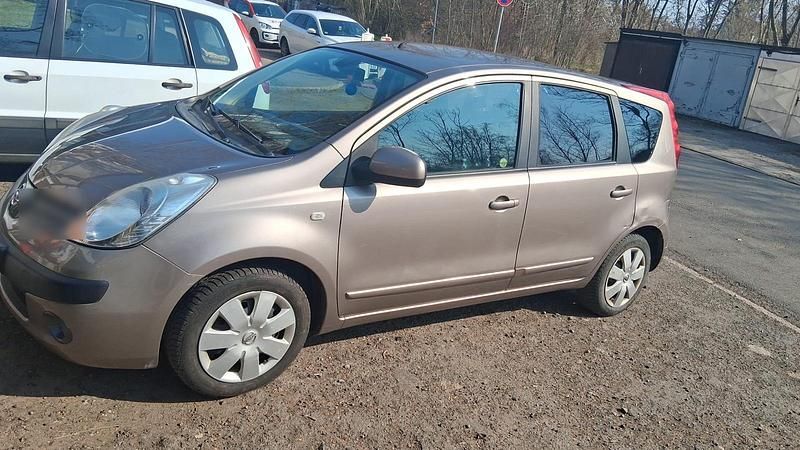 Gebraucht Nissan Note 88 PS (64 kW) 2015 Braun Kleinwagen