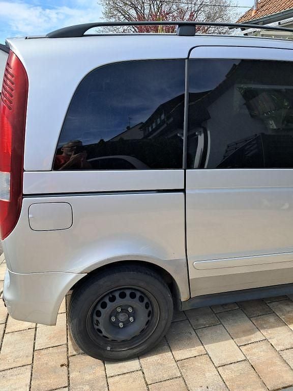 Gebraucht Mercedes Vaneo 91 PS (66 kW) 2003 Silber Van / Kleinbus