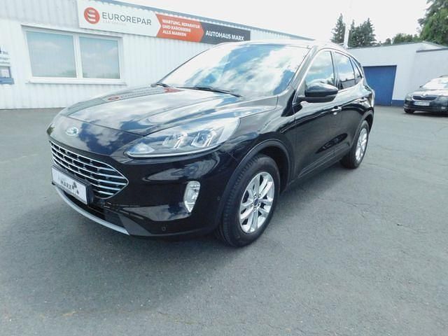 Gebraucht Ford Kuga Titanium 150 PS (110 kW) 2020 Obsidianschwarz metallic SUV