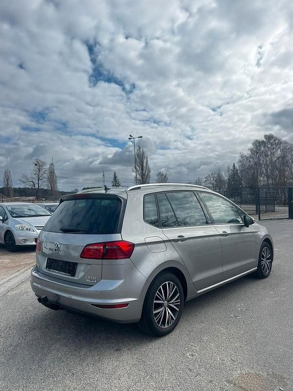 Gebraucht VW Golf Allstar 150 PS (110 kW) 2017 Silber Coupé
