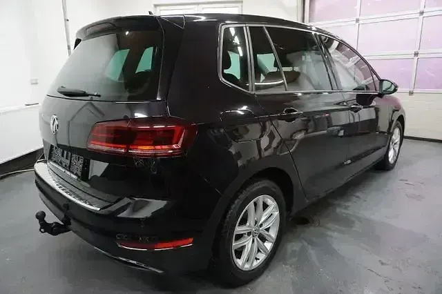 Gebraucht VW Golf VII 150 PS (110 kW) 2019 Schwarz Limousine