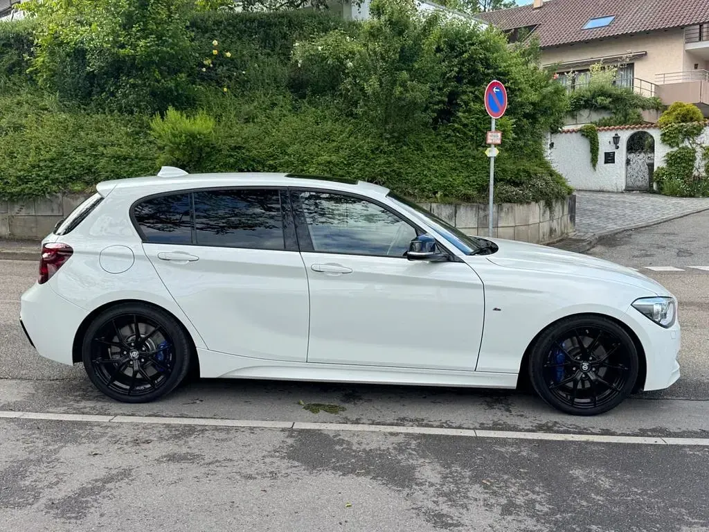 Gebraucht BMW M135 Performance 320 PS (235 kW) 2015 Weiß Kleinwagen