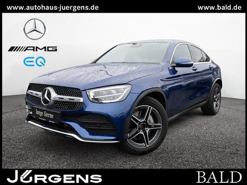 Blau brillantblau metallic Gebraucht 2020 Mercedes GLC300 AMG Coupé | 40.280 € (Fairer Preis) - Bild 1/4