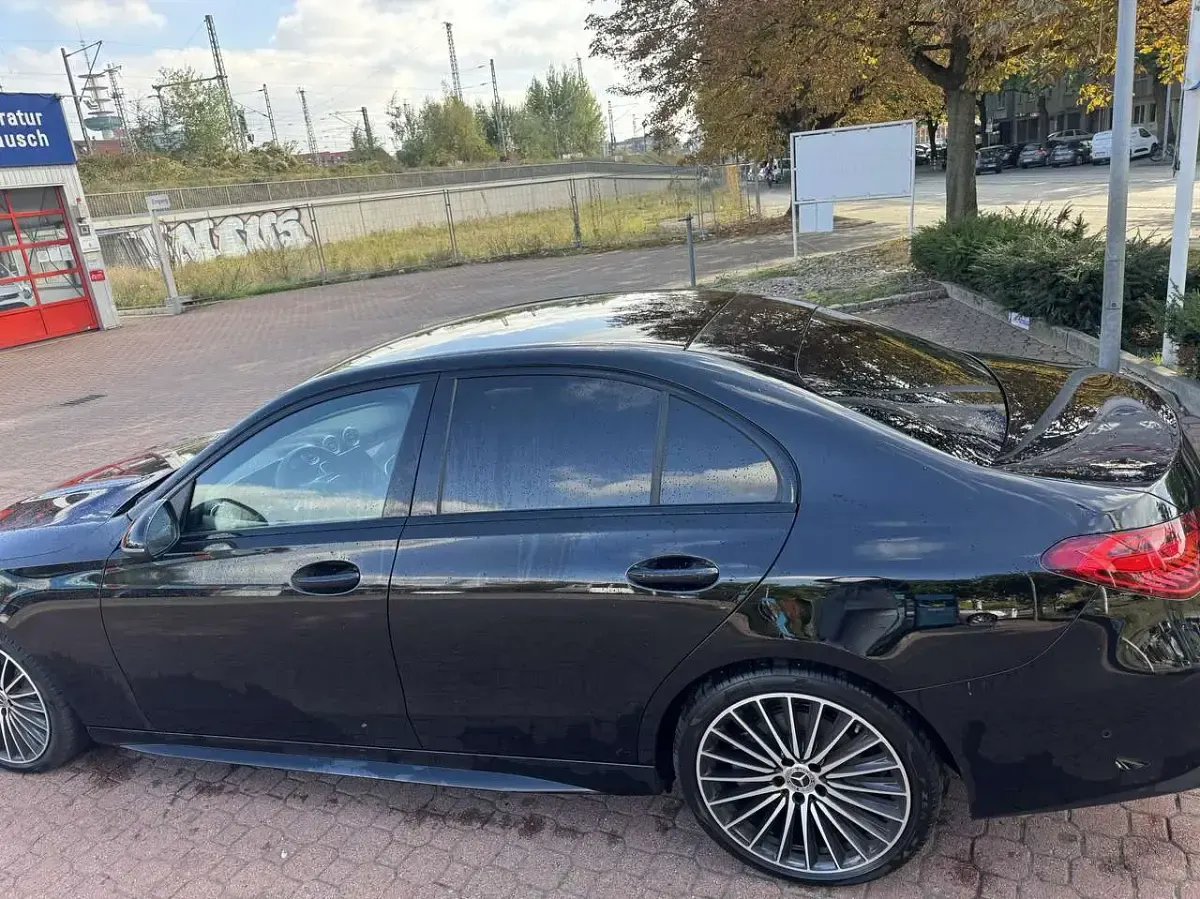 Gebraucht Mercedes C200 AMG line 204 PS (150 kW) 2024 Schwarz Limousine