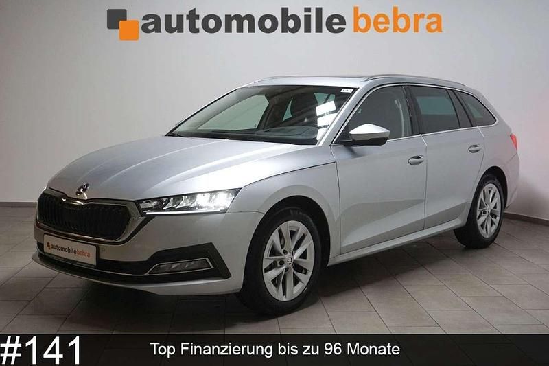 Brilliantsilber Gebraucht 2022 Skoda Octavia Style Kombi | 23.290 € (Fairer Preis) - Bild 1/4